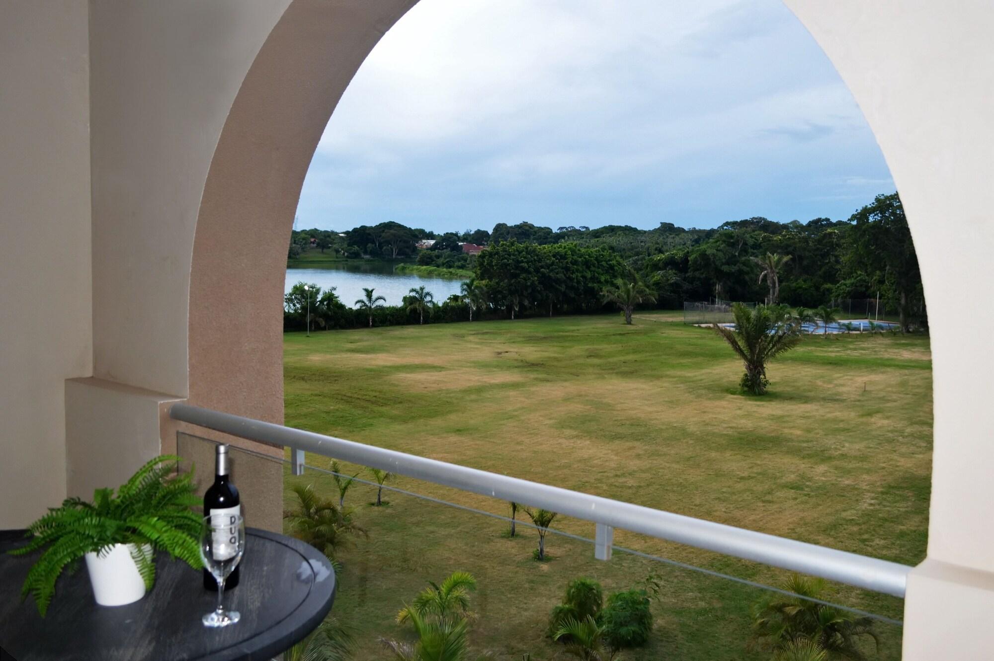 Sun Hotel Warnes エクステリア 写真
