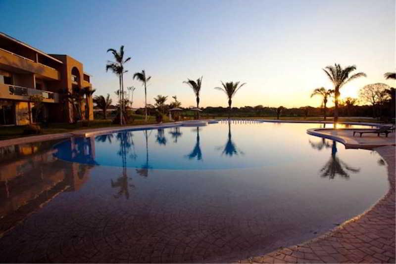 Sun Hotel Warnes エクステリア 写真