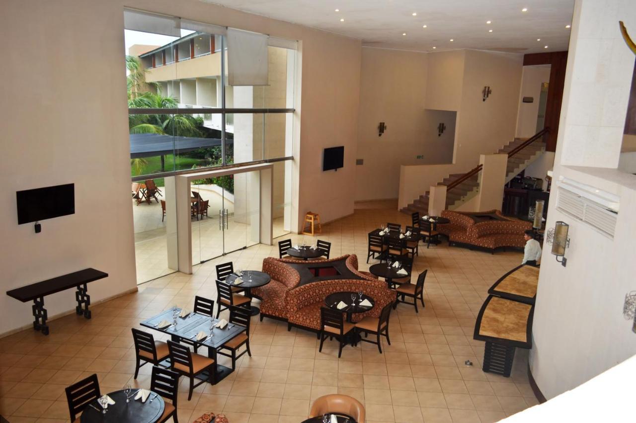 Sun Hotel Warnes エクステリア 写真